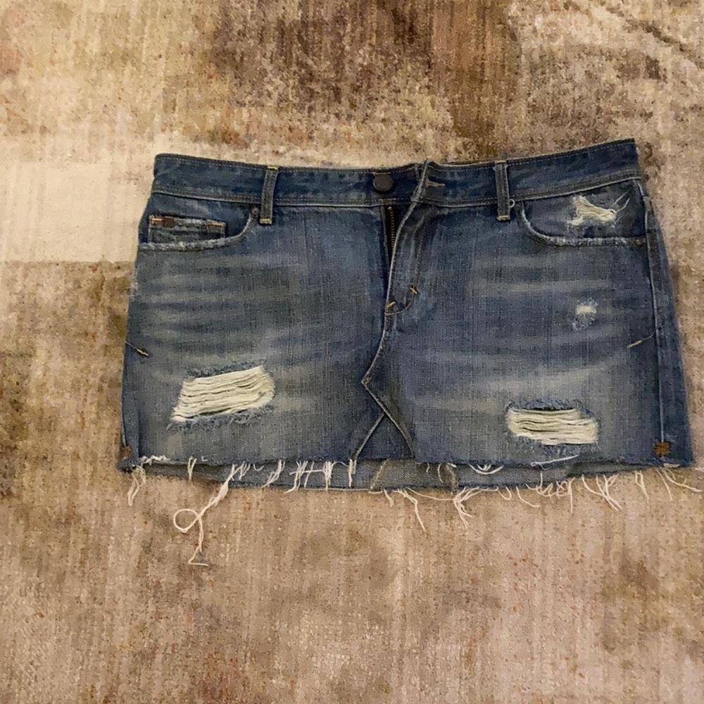 Abercrombie & Fitch denim skirt 6, Aero shorts